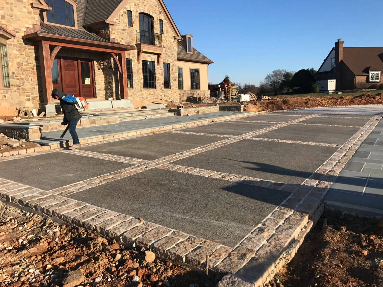 Paver driveway detailing